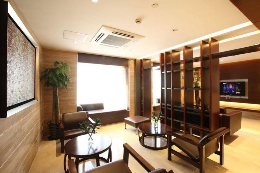 เจไอ โฮเทล เซี่ยงไฮ้ จิงอานเทมเปิล คังติงโร้ด Hotel ภายนอก รูปภาพ
